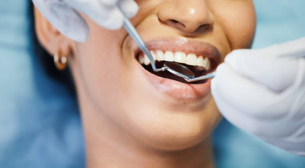 Emergency Gum Pain Relief in AK